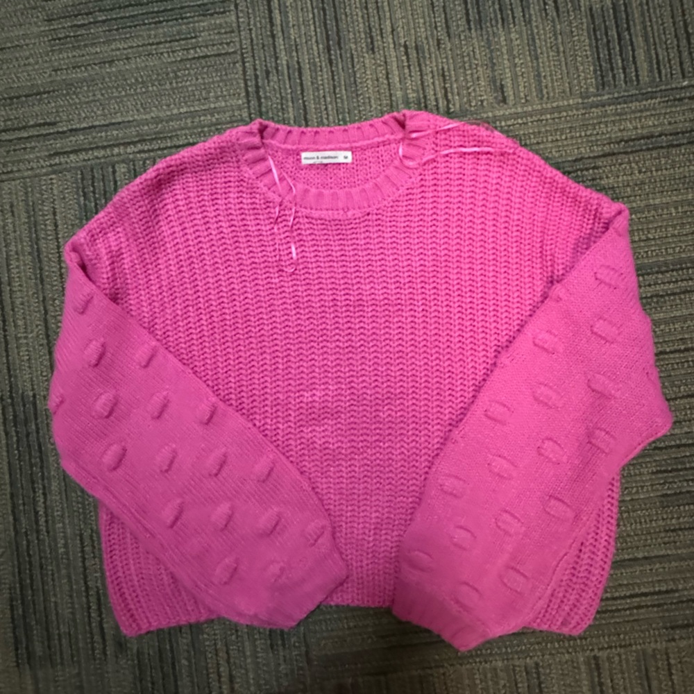 VINTAGE PINK LIGHTLY CROPPED SWEATER